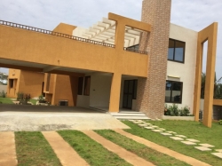 À Louer | À vendre : Magnifique Villa à Baguida, Cité BOAD